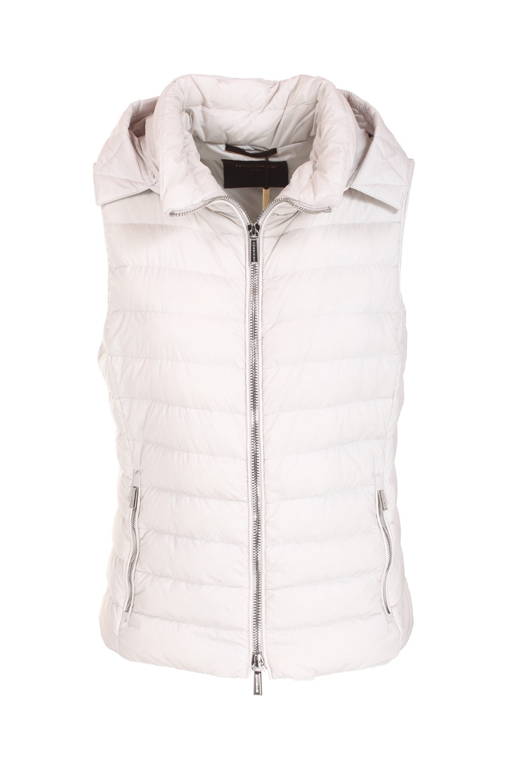 shop MOORER Saldi Gilet: Moorer Gilet piumino "TINNARI S3"  media lunghezza.
Ha un pratico cappuccio staccabile. 
Chiusura centrale con zip in metallo.
Tasche chiuse con zip. 
Vestibilità regolare.
Composizione: 95% Poliammide 5% Poliuretanica.
Fabbricato in Italia.. TINNARI S3-IVORYU0119 number 148134